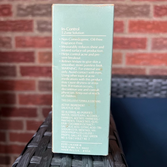 ESTEE LAUDER In-Control T-Zone Solution - Vintage - Picture 2 of 6